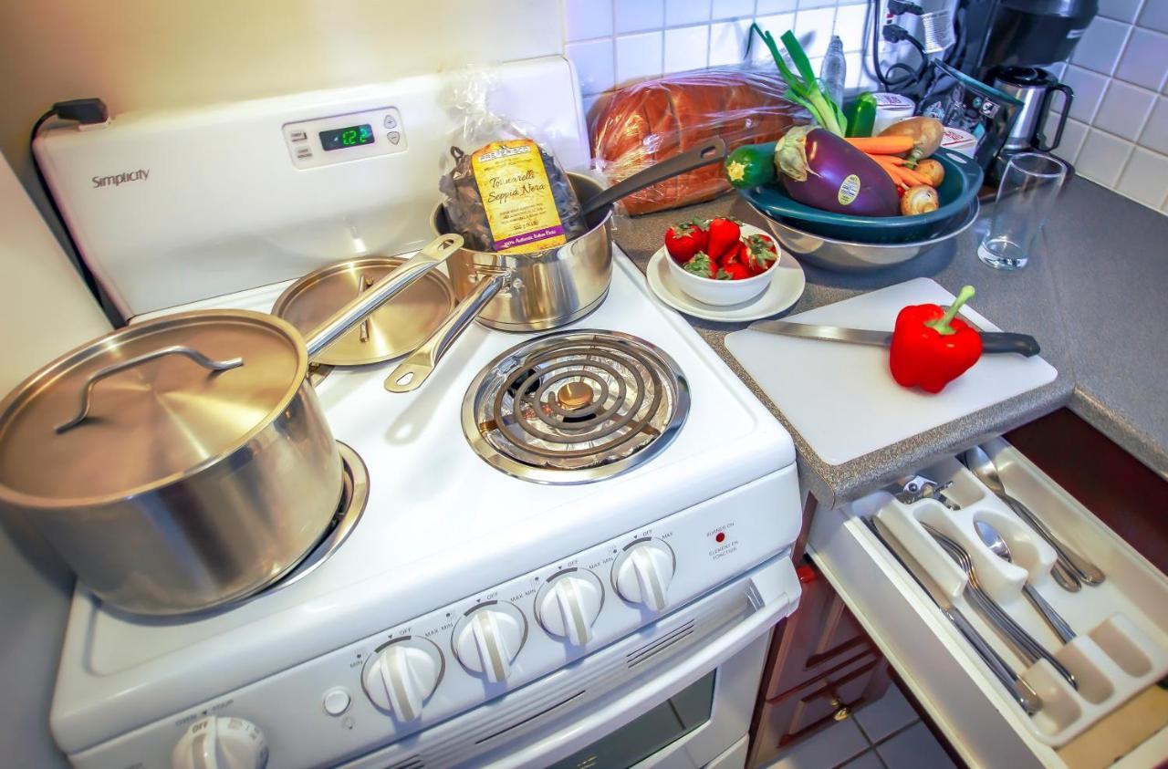 Studio,1277336923:JPEG